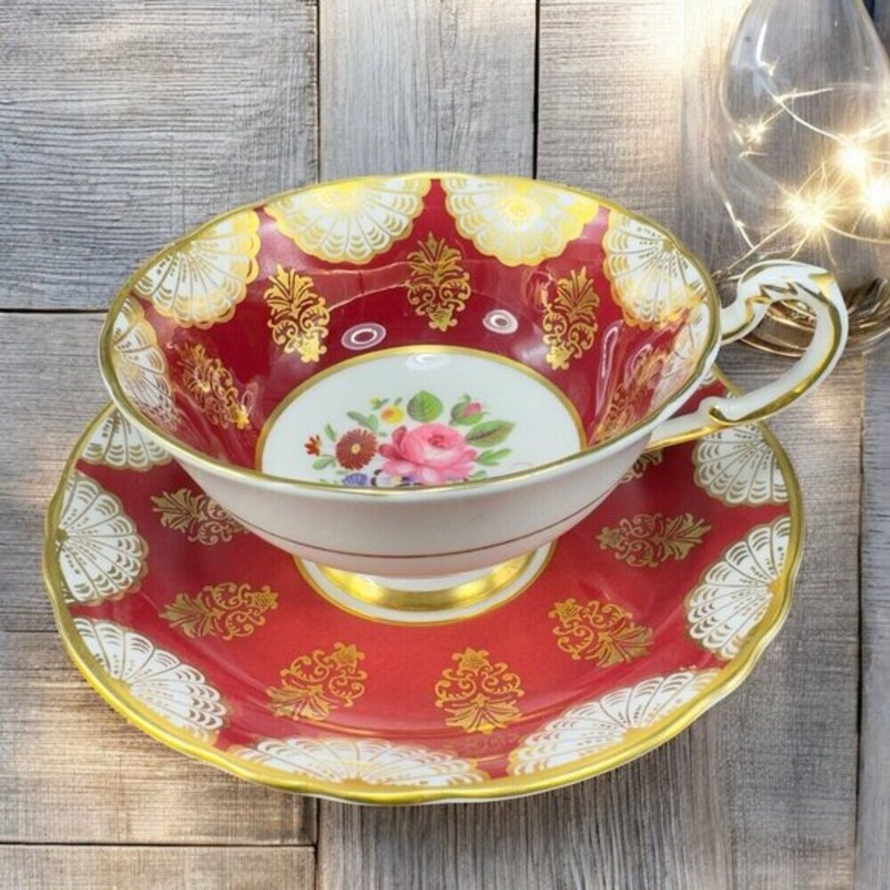 Paragon By Appointment To Her Majesty‎ The Queen China Potters Teacup And Saucer